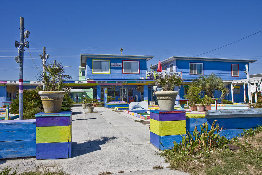 Things To Do Pirate's Turf Putt Putt and Arrrcade